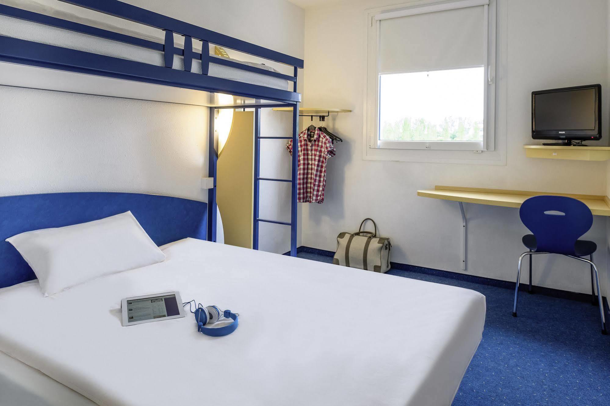ไอบิส บัดเจ็ต แซร์กี แซ็ง-คริสตอร์ฟ Hotel แซร์ฌี ภายนอก รูปภาพ